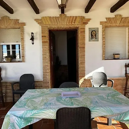 Homestay Casa 6 A 100m De La Playa Jardin Compartido